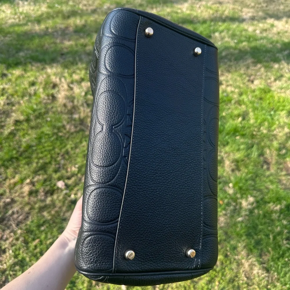 Large Coach Rowan - Picture 3 of 7